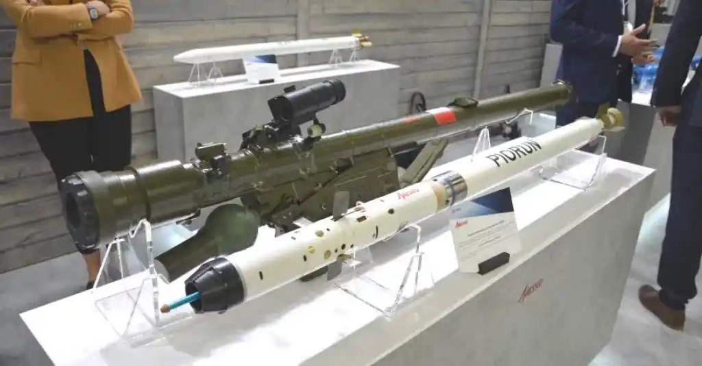 Piorun (Grom-M) MANPAD (C)